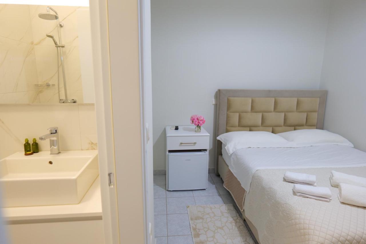 Saranda Landscape Villa ภายนอก รูปภาพ